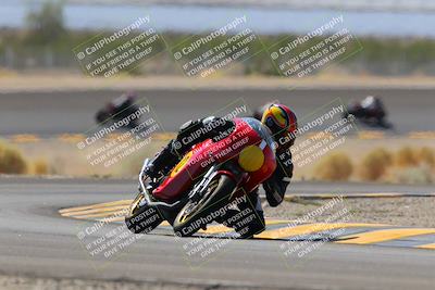 media/Oct-08-2022-SoCal Trackdays (Sat) [[1fc3beec89]]/Turn 14 (1050am)/